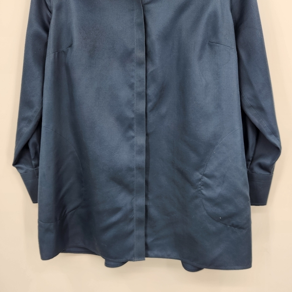 Chicos 3 Long Sleeve Button Front Shirt Womens Size XL Tunic Blue Sateen - Picture 3 of 8